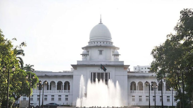 রমজানজুড়ে নিম্ন মাধ্যমিক ও মাধ্যমিক স্কুল বন্ধের নির্দেশ হাইকোর্টের