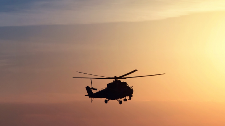 কাতারের সামরিক হেলিকপ্টার সাগরে বিধ্বস্ত, চলছে উদ্ধার অভিযান