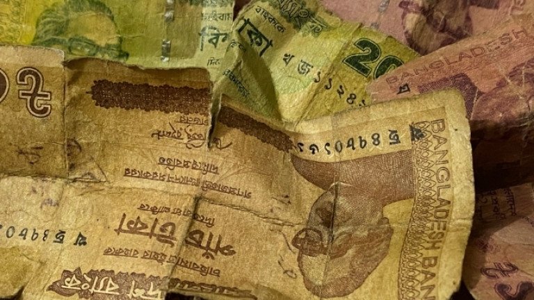 ছেঁড়া-ফাটা নোট নিতে বাধ্য সব ব্যাংক, অবহেলায় কঠোর ব্যবস্থা