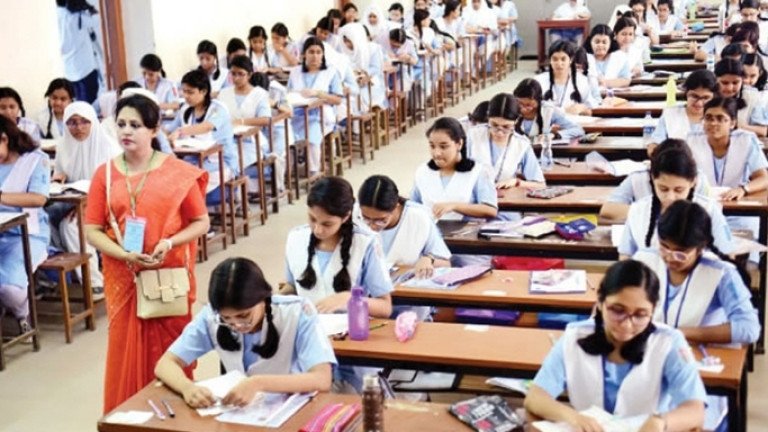 আজ শুরু এসএসসি ও সমমান পরীক্ষা, অংশ নিচ্ছে ১৮ লাখের বেশি শিক্ষার্থী