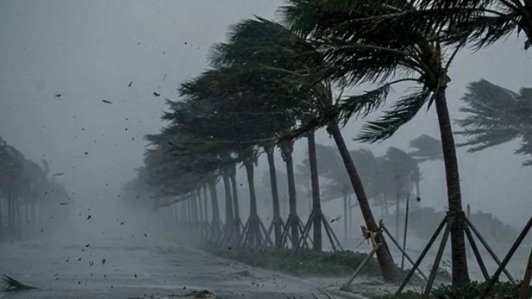 দেশজুড়ে শক্তিশালী বৃষ্টি বলয় ধেয়ে আসছে