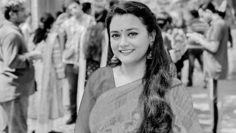 উত্তর বাড্ডায় ঢাবি ছাত্রীর ঝুলন্ত মরদেহ উদ্ধার, সহযোগী অধ্যাপক গ্রেপ্তার