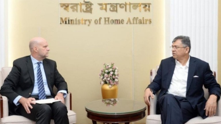 রোহিঙ্গা শরণার্থীদের জীবনমান উন্নয়নে আন্তর্জাতিক সহায়তা বাড়ানোর আহ্বান স্বরাষ্ট্রমন্ত্রীর