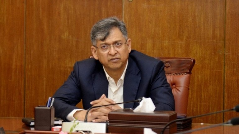 সীমান্তে পুশ-ইন ঠেকাতে বিজিবিকে সতর্ক থাকার নির্দেশ, ঈদে থাকবে কঠোর নিরাপত্তা: স্বরাষ্ট্রমন্ত্রী