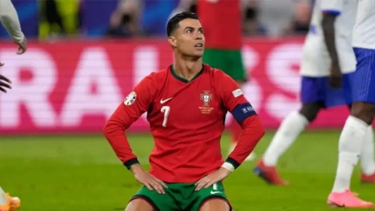 ইনজুরি সময়ে স্পেনের গোল, রোনালদোর শেষ বিশ্বকাপ শেষ হলো স্বপ্নভঙ্গে