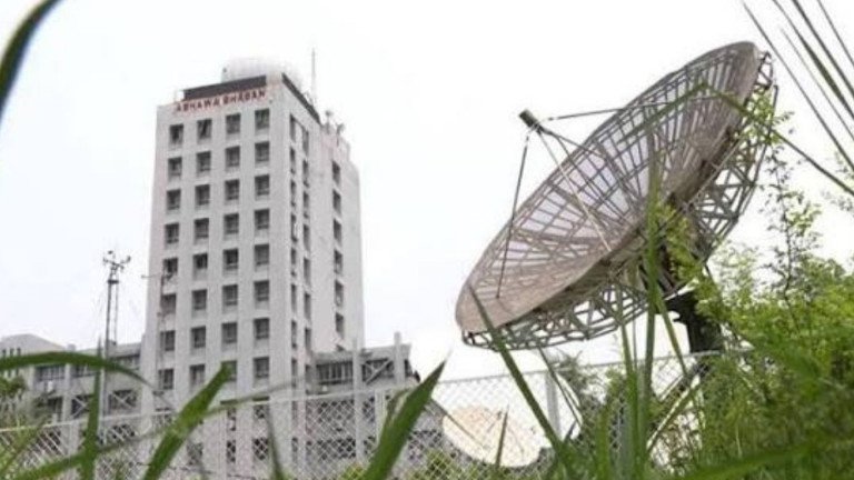 ঢাকায় বৃষ্টির আভাস, তবু কমবে না গরম