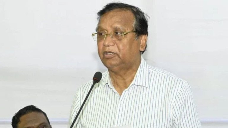 ‘বাংলাদেশে সংখ্যালঘু বলে কোনো শব্দ নেই, সবাই সমান নাগরিক’:ডিএসসিসি প্রশাসক