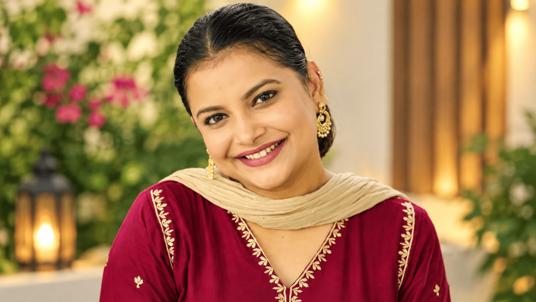 নিজেকে আর আগের মতো ভালো লাগে না, আক্ষেপ শবনম ফারিয়ার।