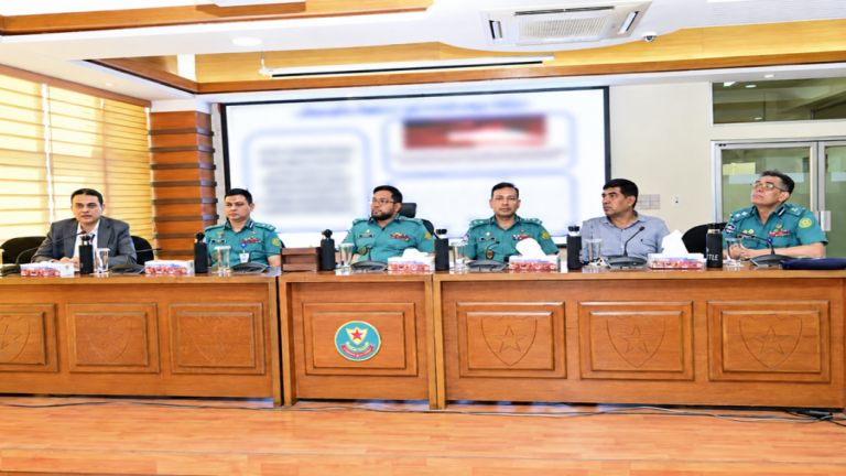 অপরাধ নিয়ন্ত্রণে সেরা মিরপুর, পুরস্কৃত ডিএমপির একাধিক কর্মকর্তা